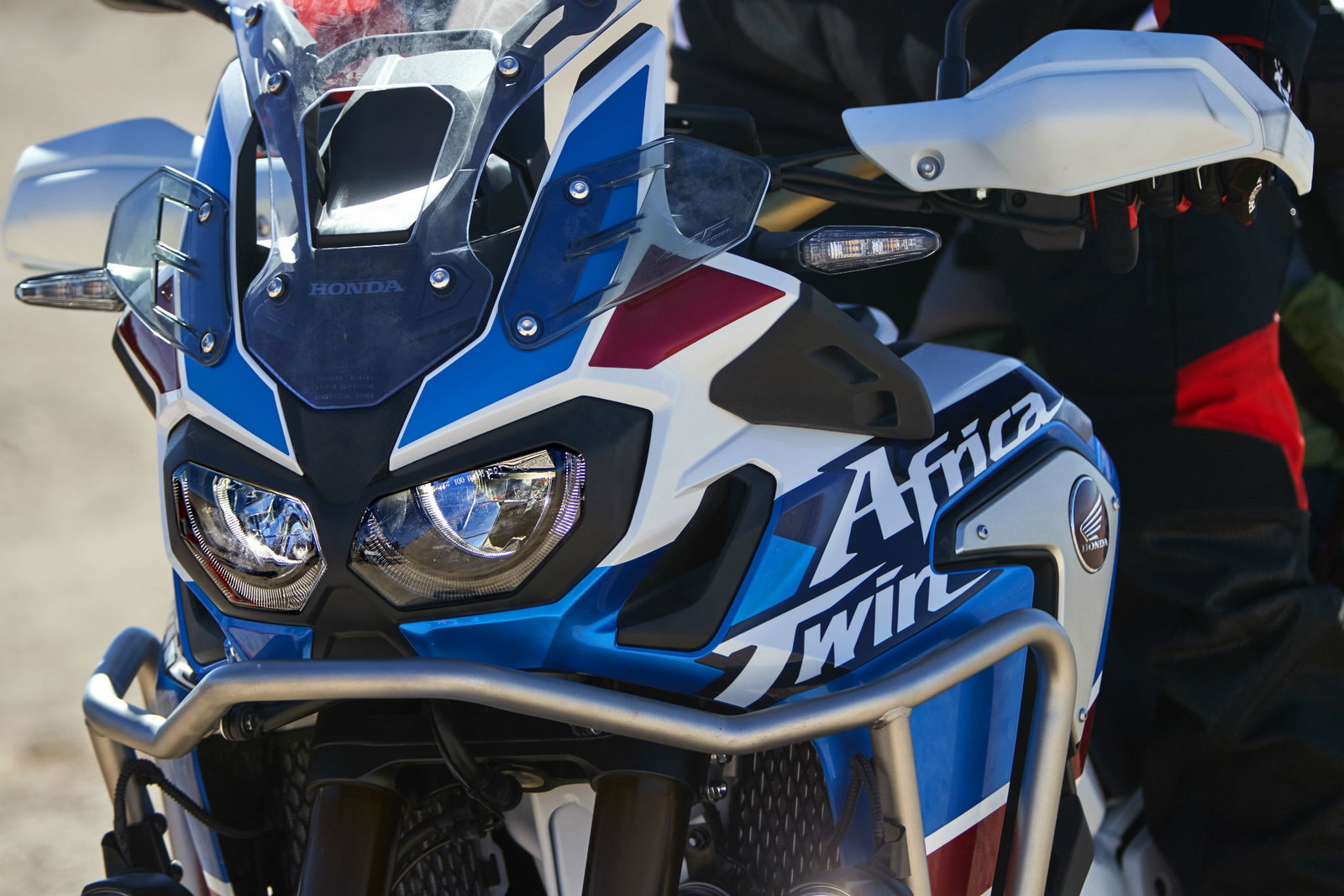 [Imagem: Africa%20Twin%20Adventure%20Sports%20028...k=YYb7hCWR]