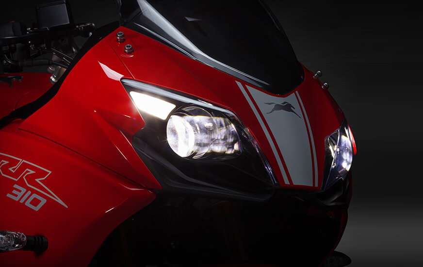 [Imagem: Bi-LED-Twin-Projector-Headlamps.jpg]
