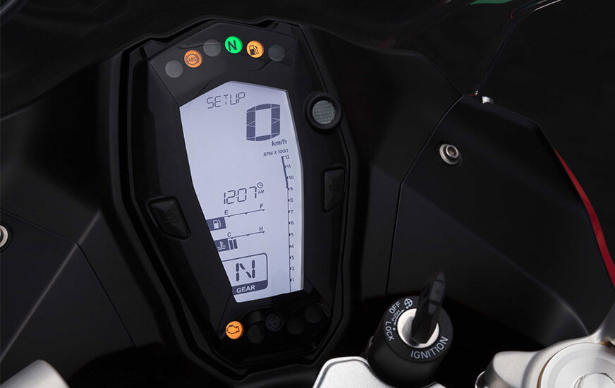 [Imagem: On-Board-Race-Computer.jpg]