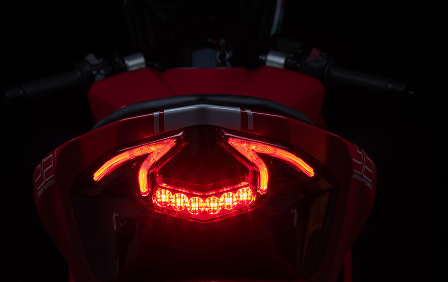 [Imagem: Tail-Light.jpg]