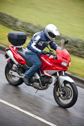 Click to view: Cagiva Gran Canyon owners reviews, Cagiva Gran Canyon specs 
