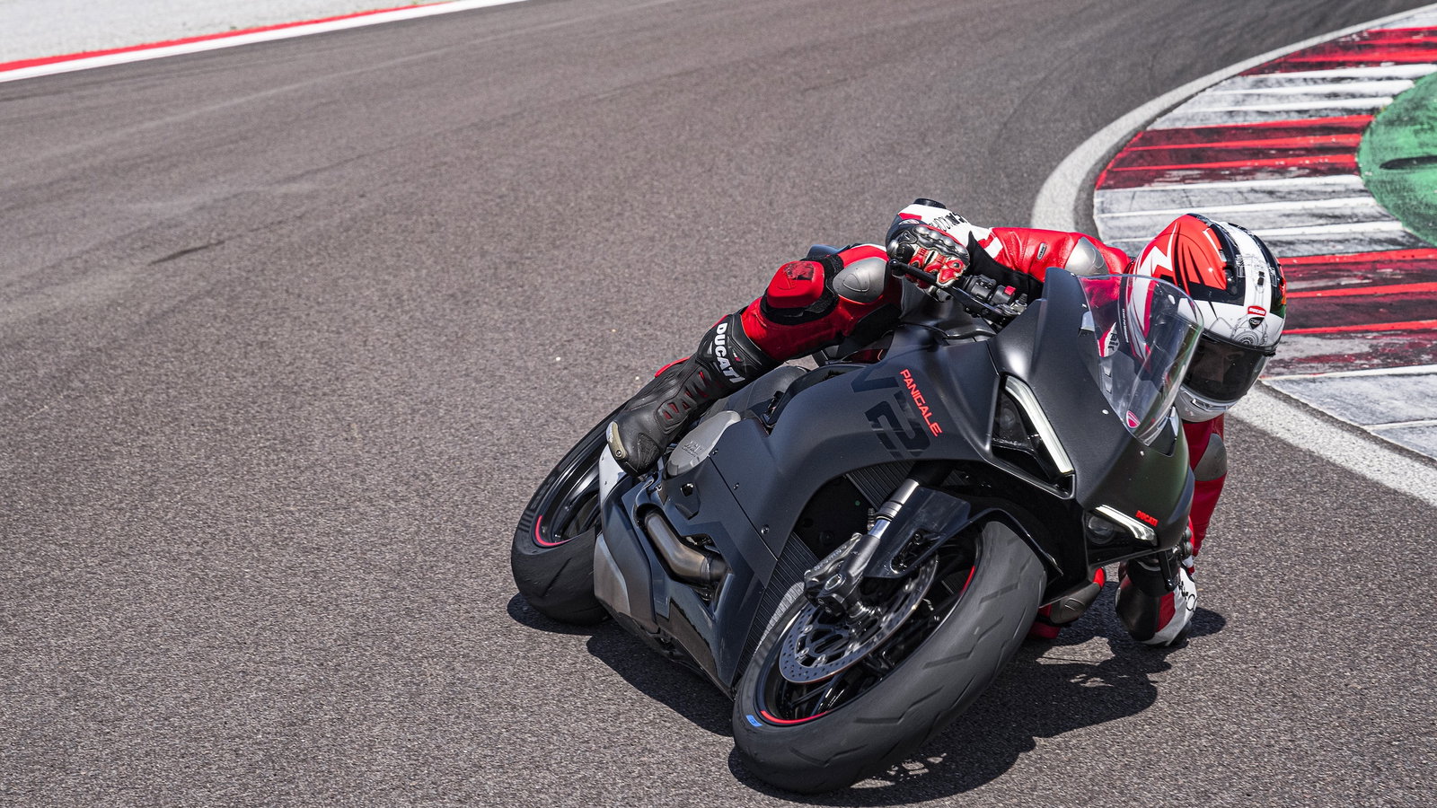 2024 Panigale V2
