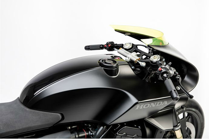 Honda reveals ‘CB4 Interceptor Concept’ at EICMA