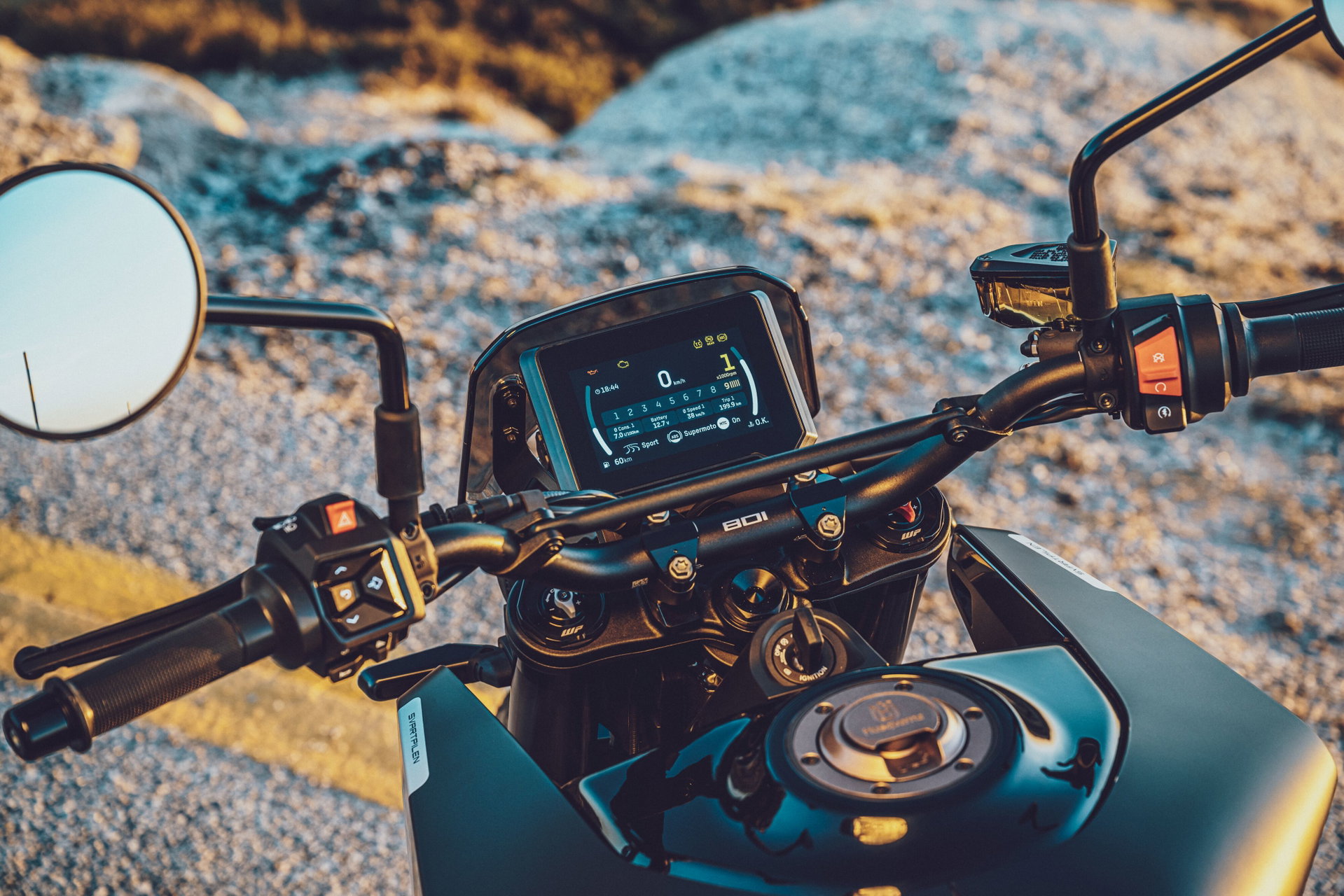 2024 Husqvarna Svartpilen 801 Review: More Than A Stylish KTM Duke ...