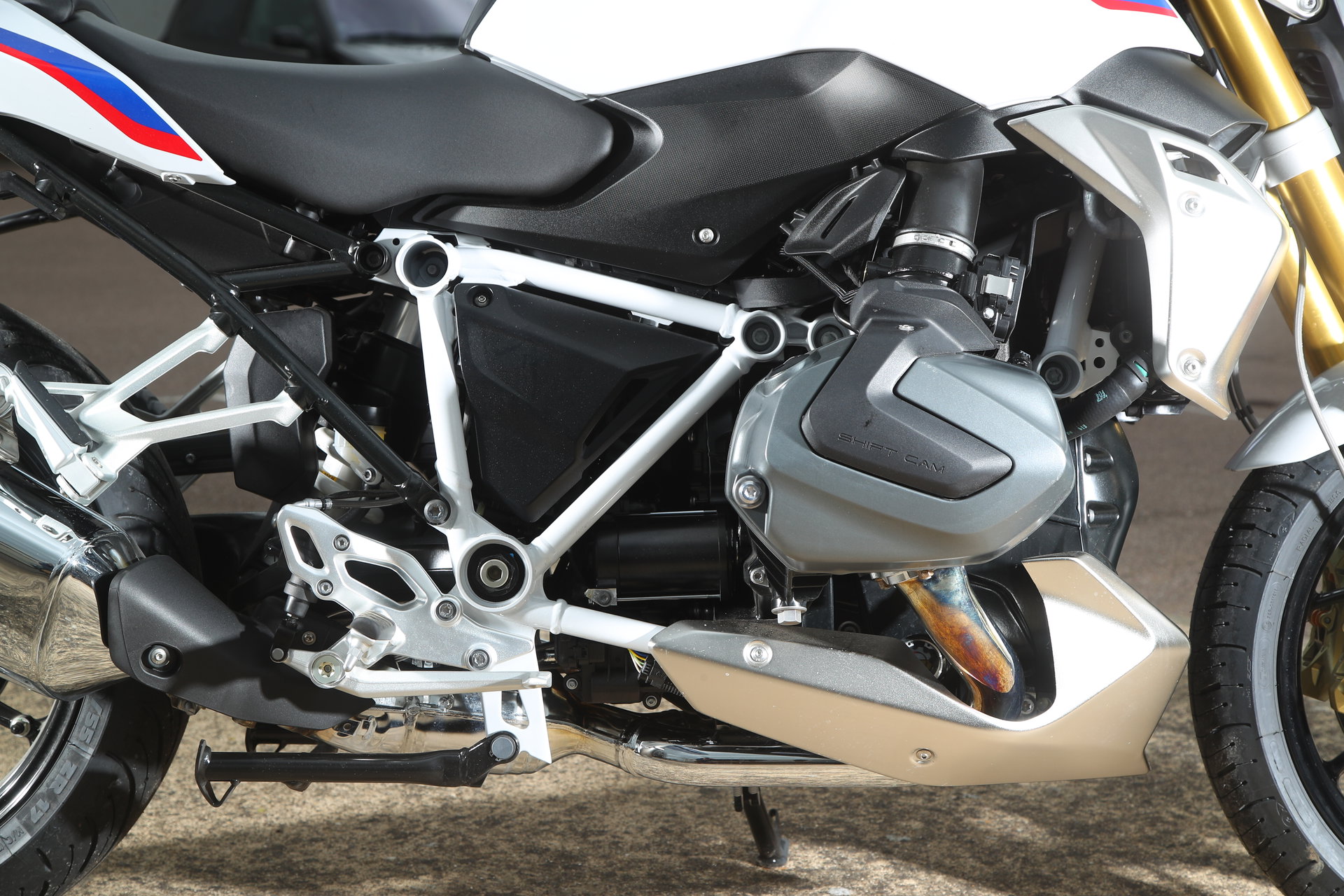 BMW R1250 R (2019) Review | Visordown