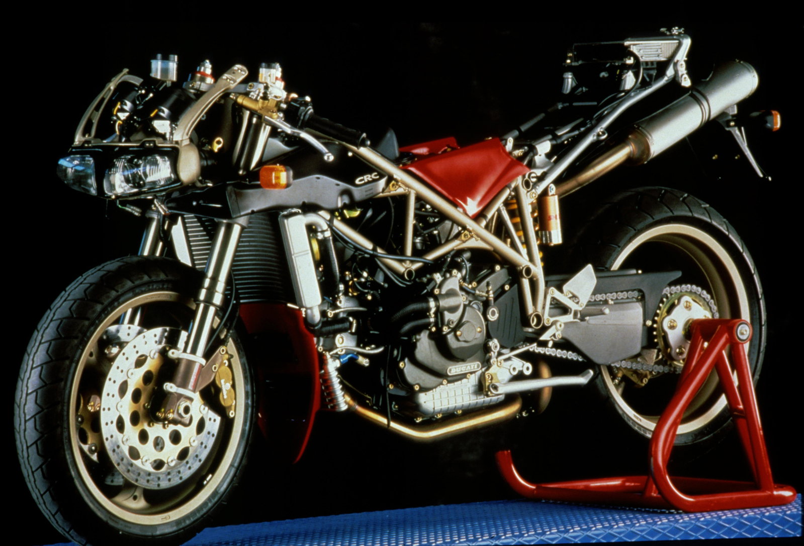 What The Original Ducati 916 Launch Was Like | Visordown What The Original Ducati 916 Launch Was Like | Visordown