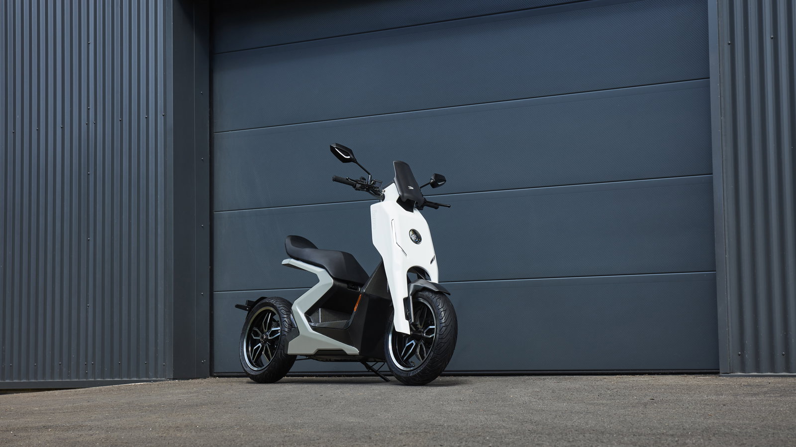 Zapp i300