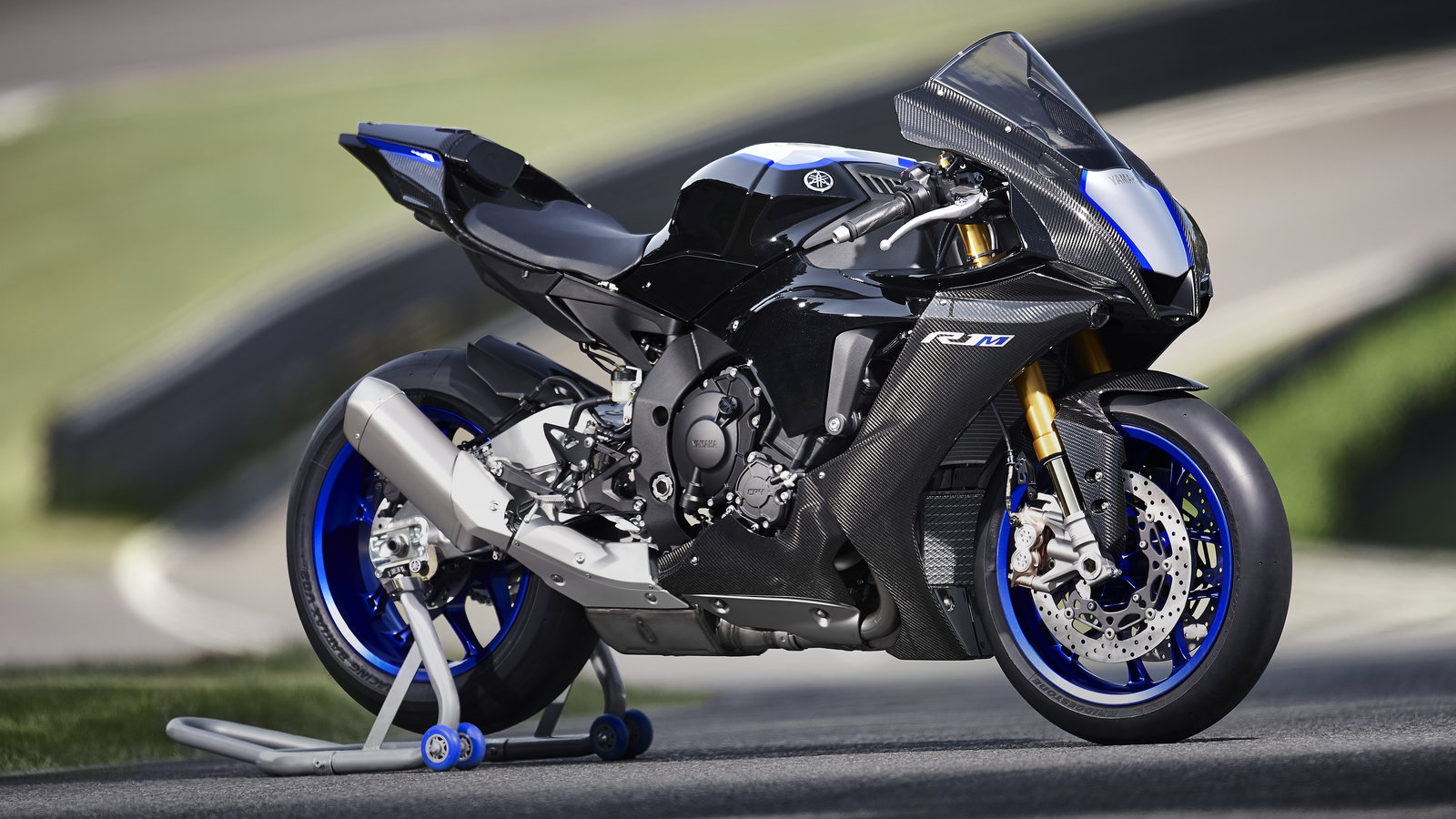 2020 Yamaha YZF-R1M
