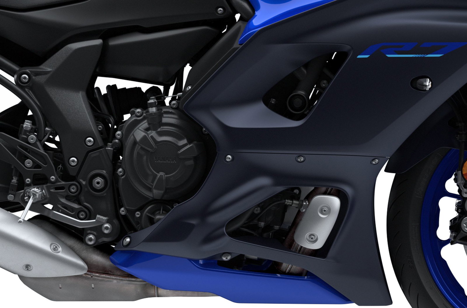 Yamaha R7 revealed | All the specs and features of the sports bike ...