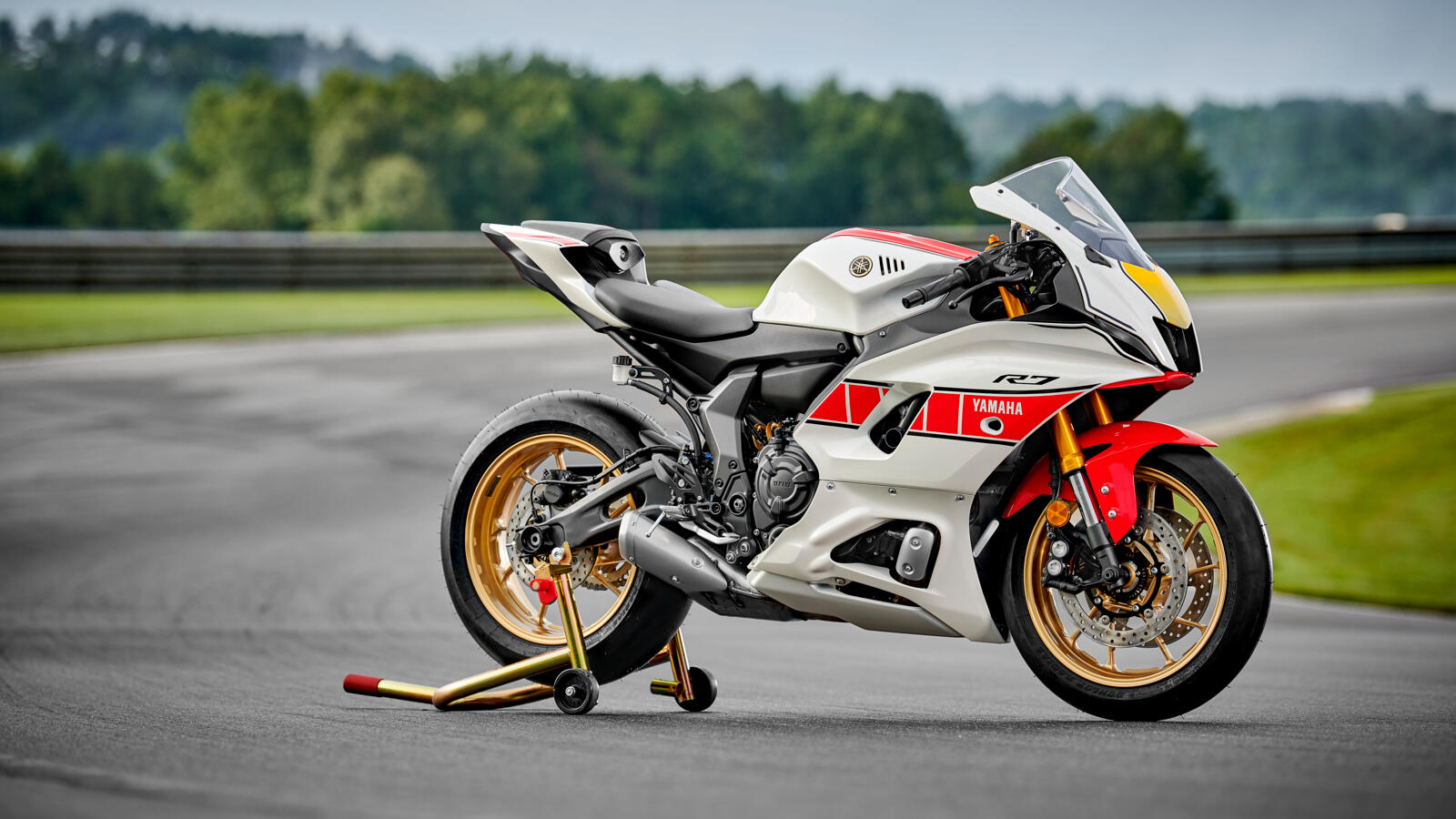 Yamaha R7 2022 60th Anniversary