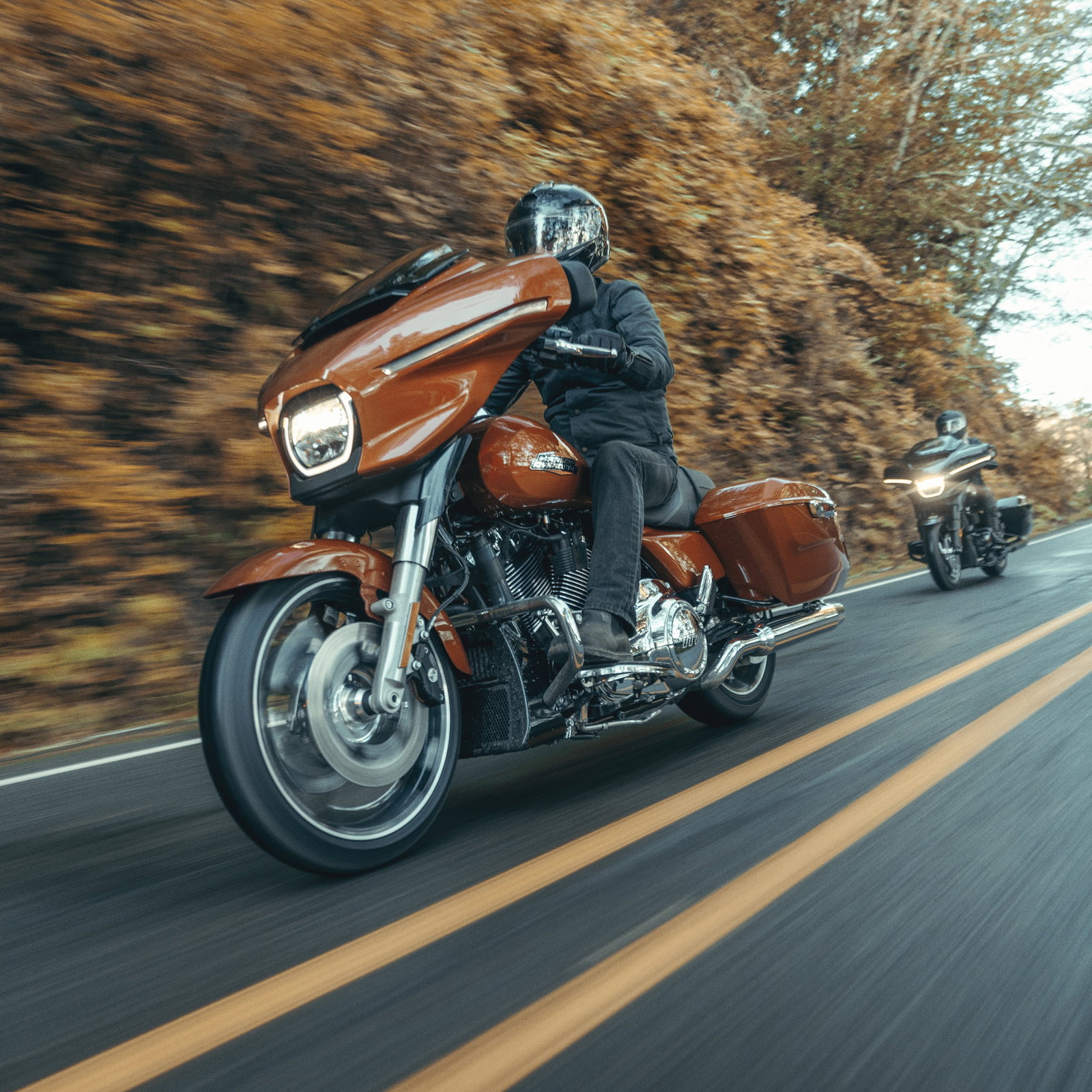Harley-Davidson Street Glide - riding