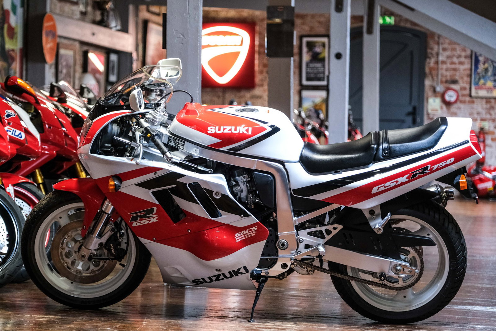 You Can Buy a Brand New 1991 Suzuki GSX-R750 | Visordown