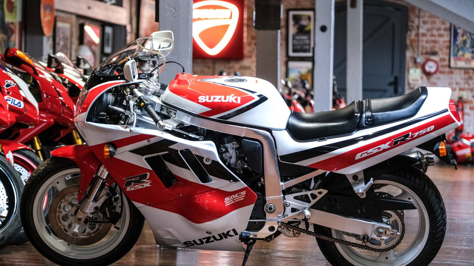 Suzuki 1991 GSX-R750