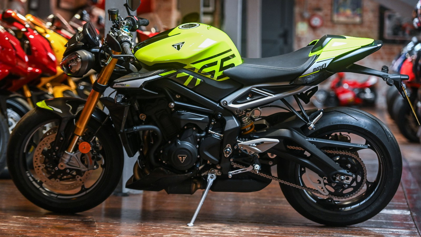 Triumph Street Triple 765 RS Moto2