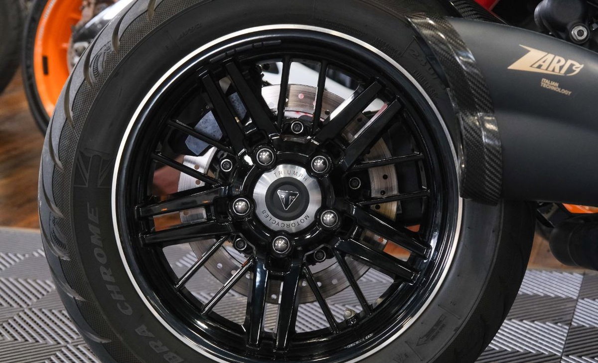 Rare Limited Edition Triumph Rocket III with Supercharger is Not Cheap ...