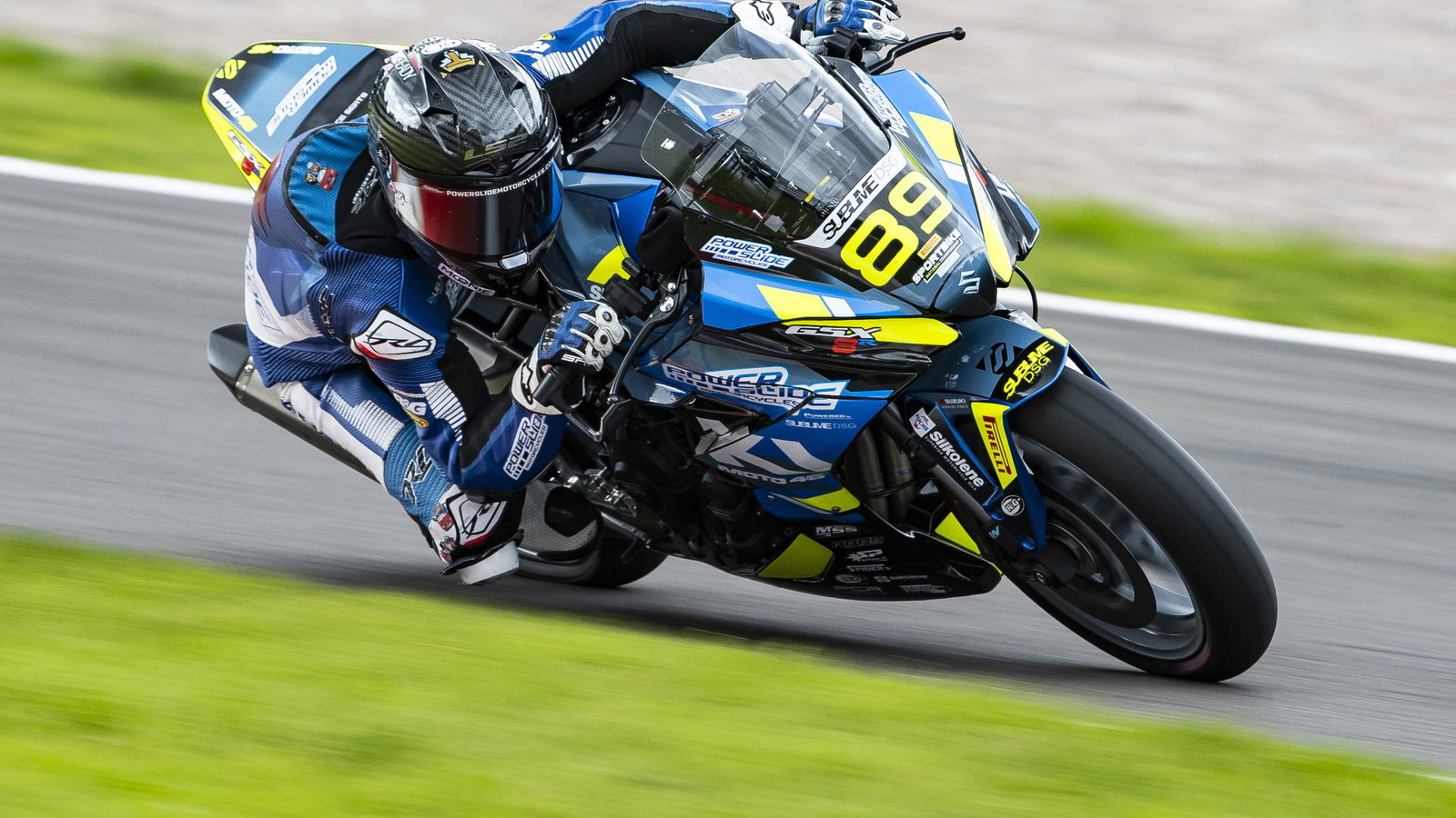 Suzuki GSX-8R