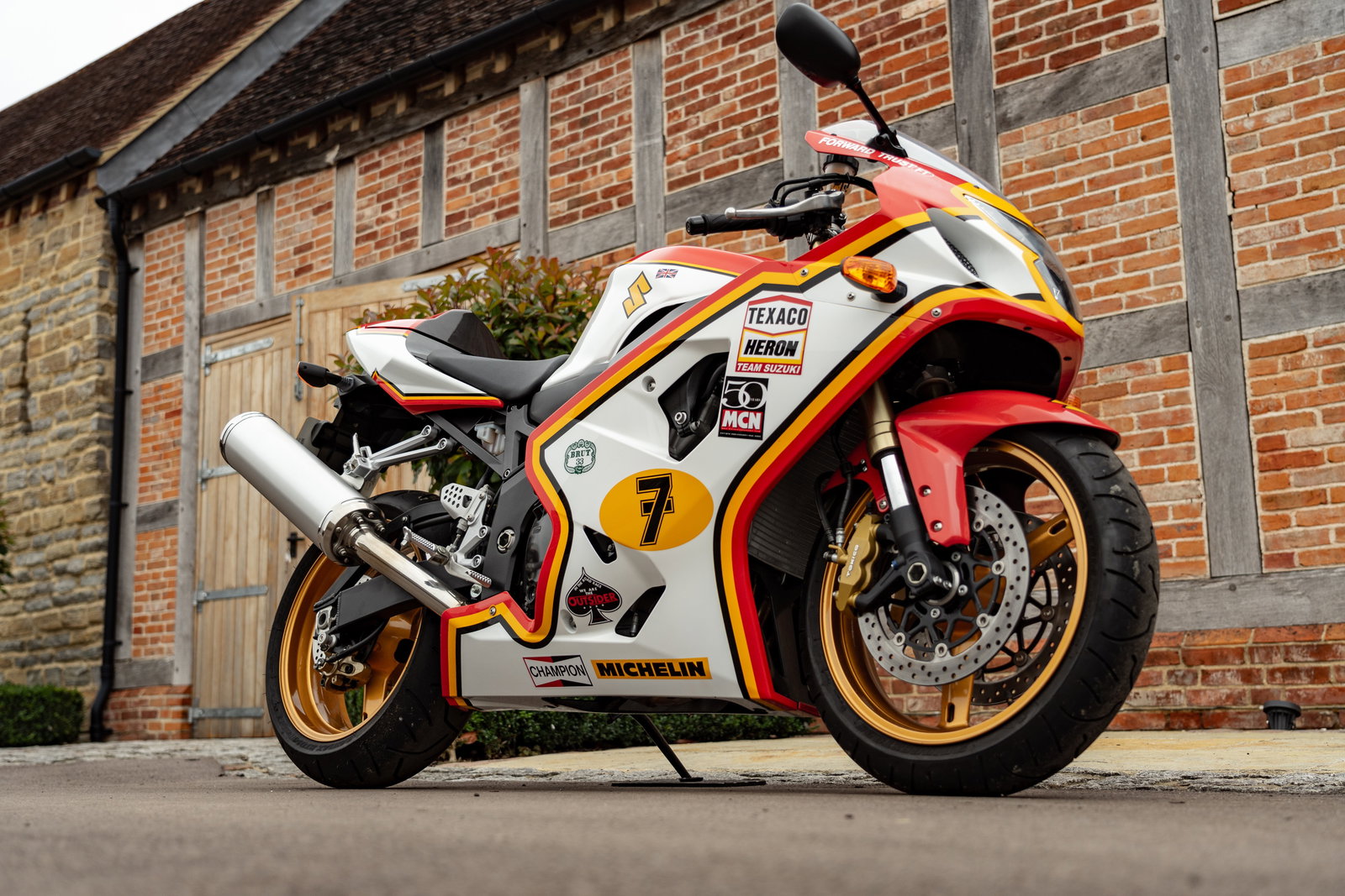 Rare Barry Sheene Suzuki GSX-R750 K5 Set to be Auctioned in the UK