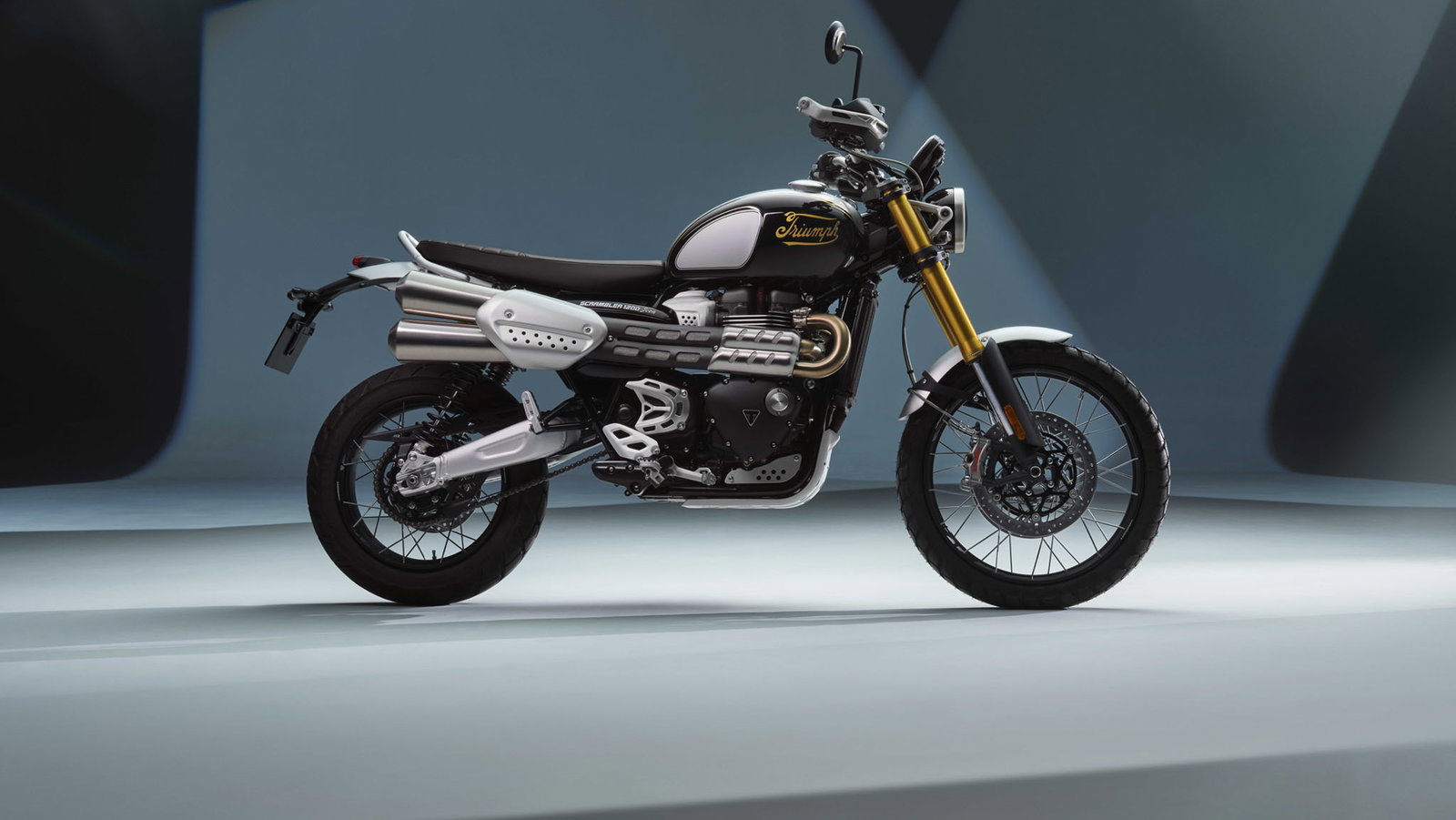 New Triumph Scrambler 1200 XE