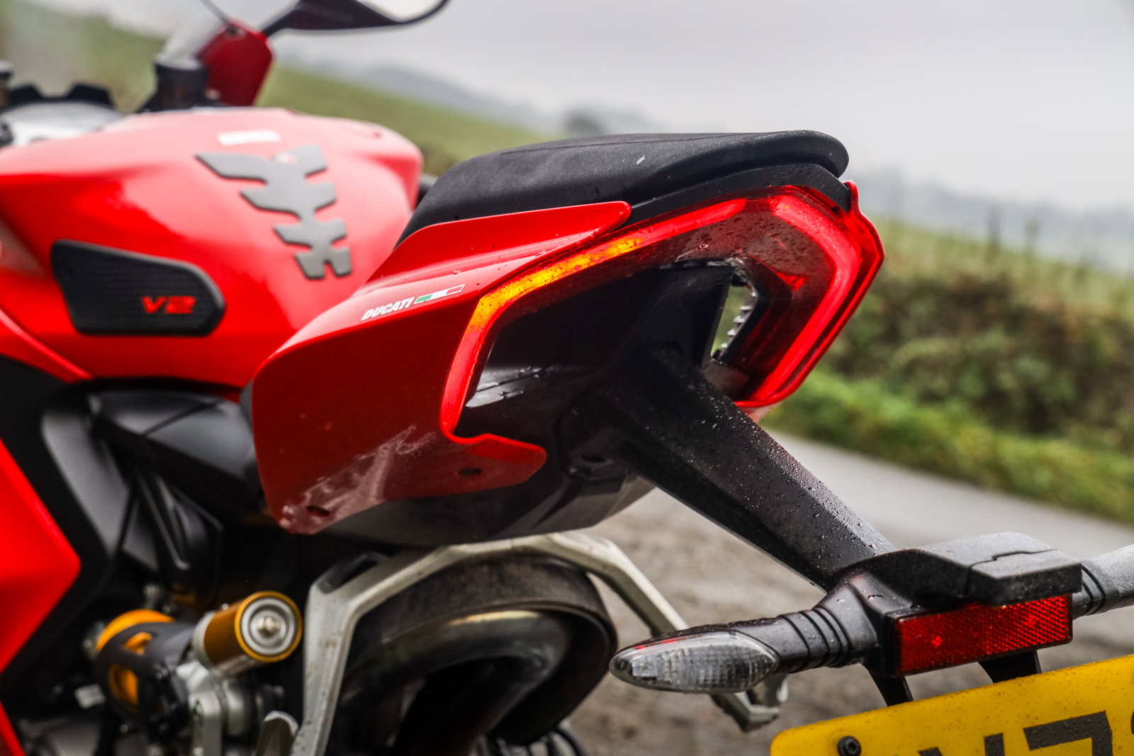 Ducati Panigale V2 - rear detail