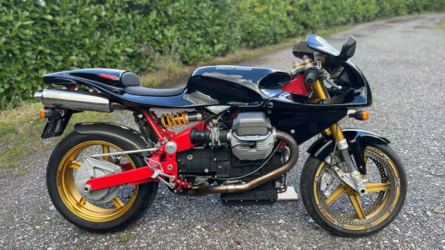 Ghezzi & Brian Supertwin 1100