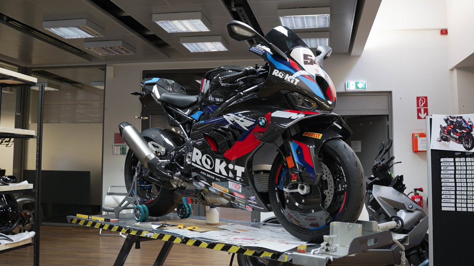 Toprak Razgatlioglu M1000 RR WSBK Champion edition