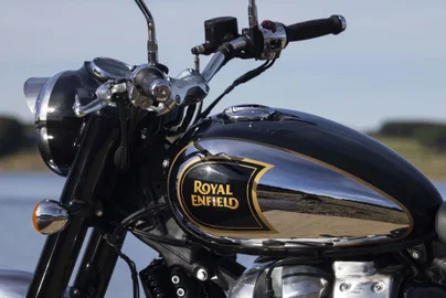 Royal Enfield Classic 650 tank