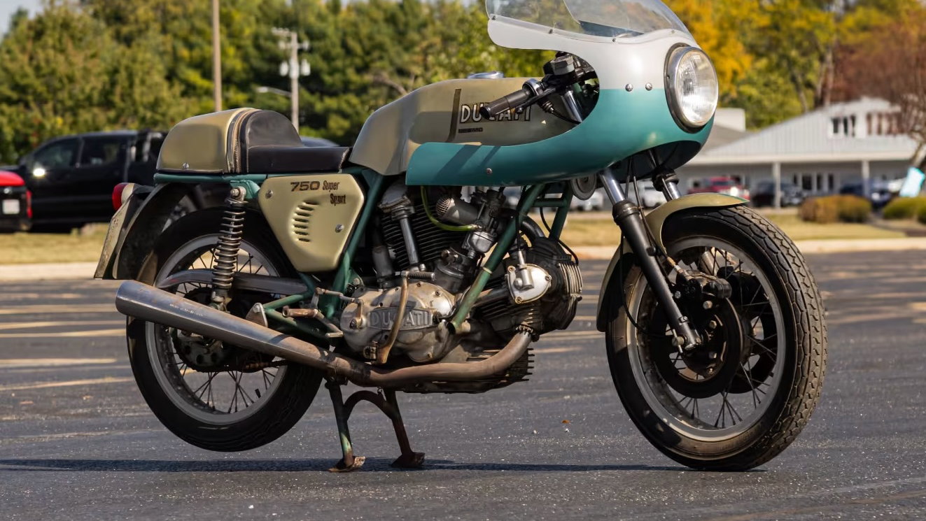A bevel-drive Ducati 750SS
