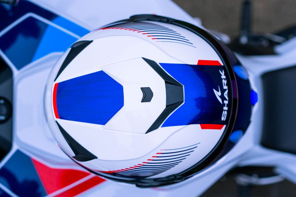 Affordable New Shark OXO Flip Front Revealed | Visordown