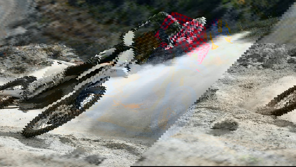 The road-legal Stark Varg EX