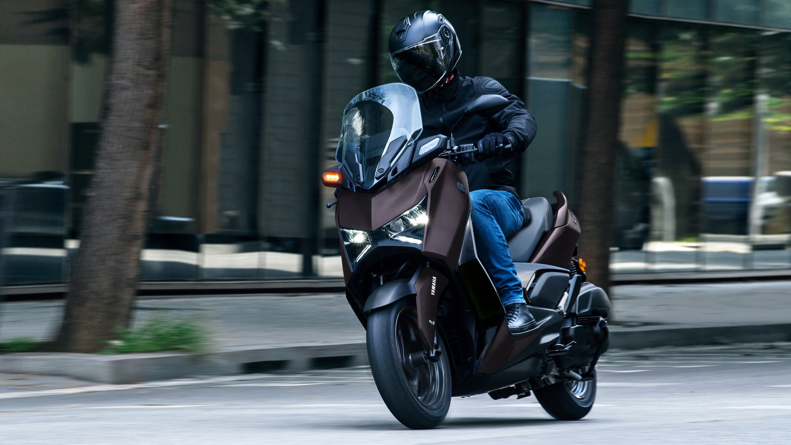 Yamaha XMAX 125