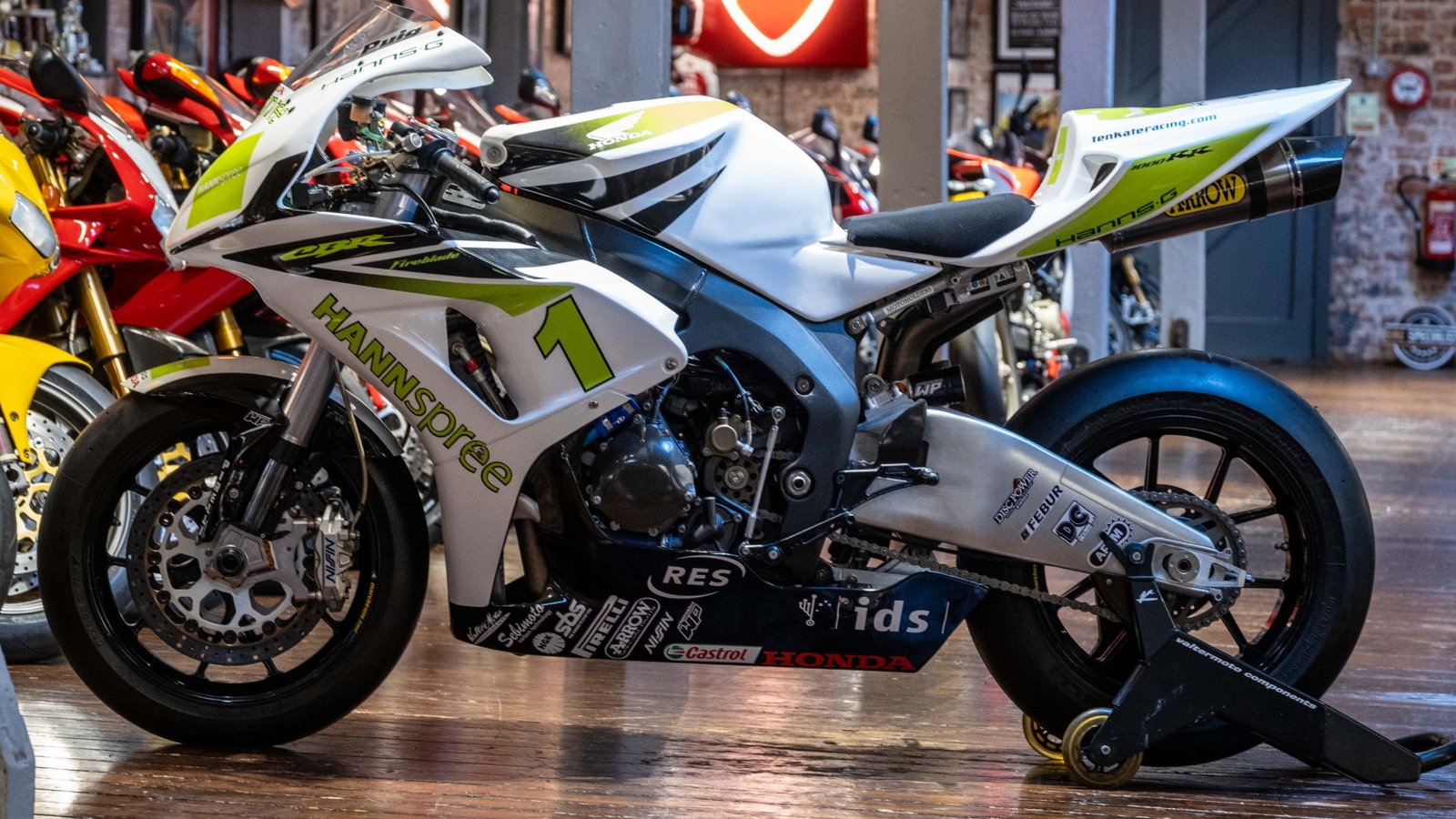 James Toseland 2007 Honda CBR1000RR; photo credit the bike specialists