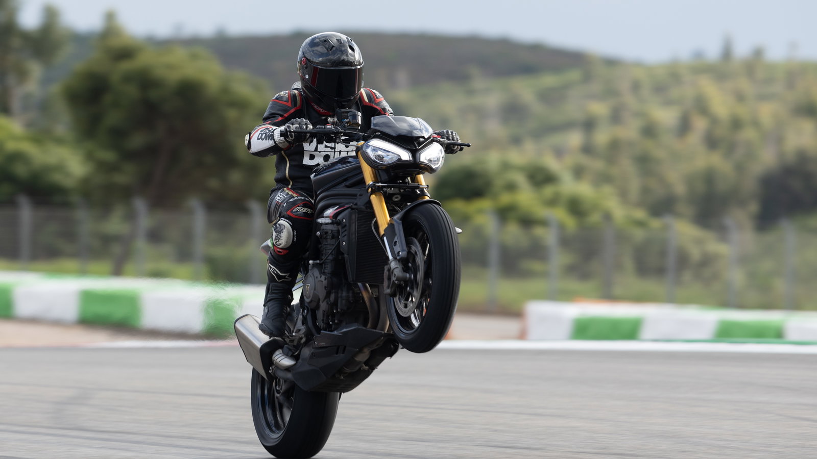 The new Triumph Speed Triple 1200 RS