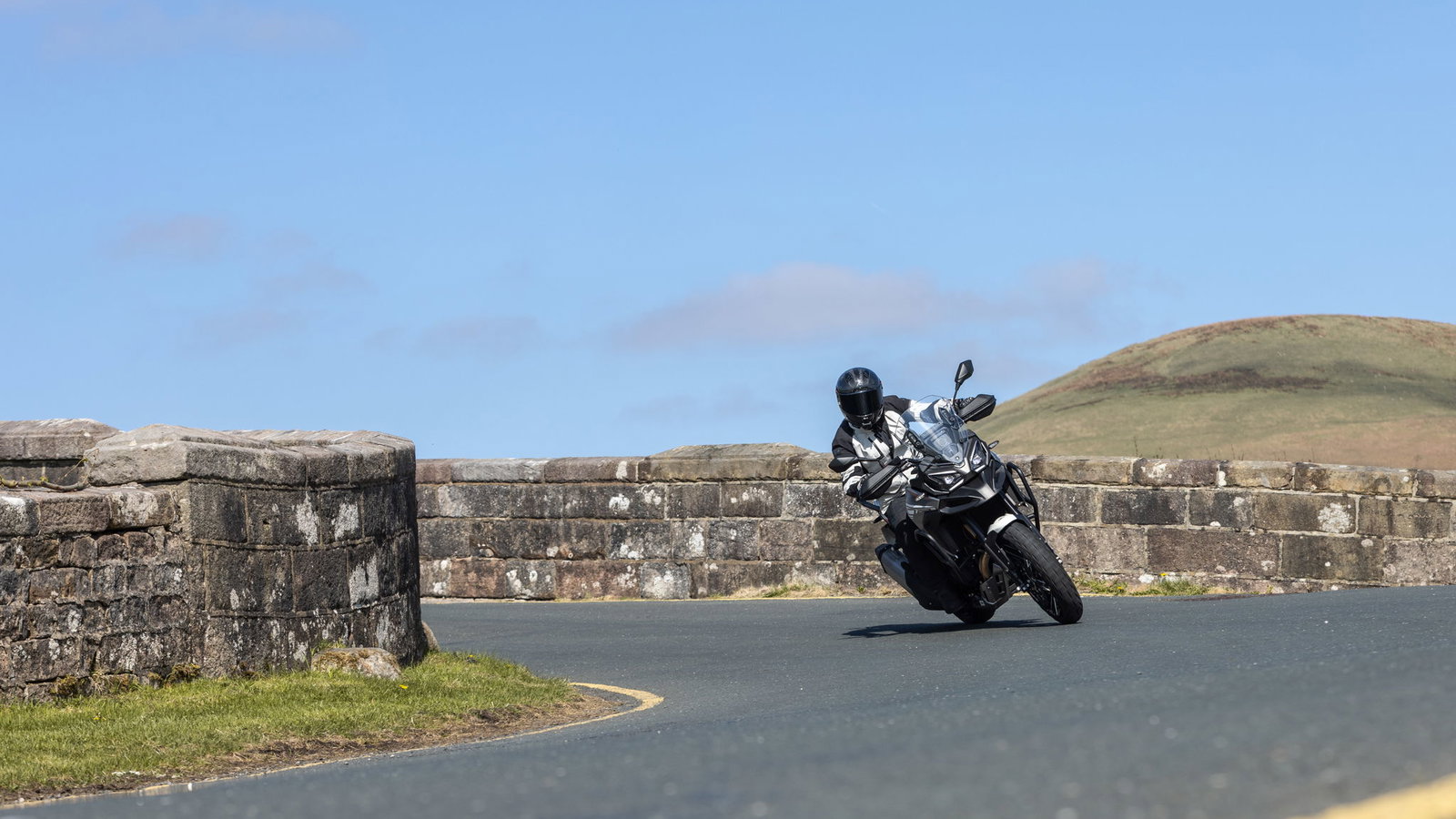 Morbidelli T1002VX - riding