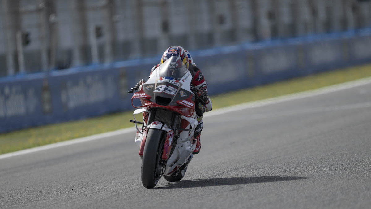 Two MotoGP Riders Forced to Undergo Arm Pump Surgery | Visordown