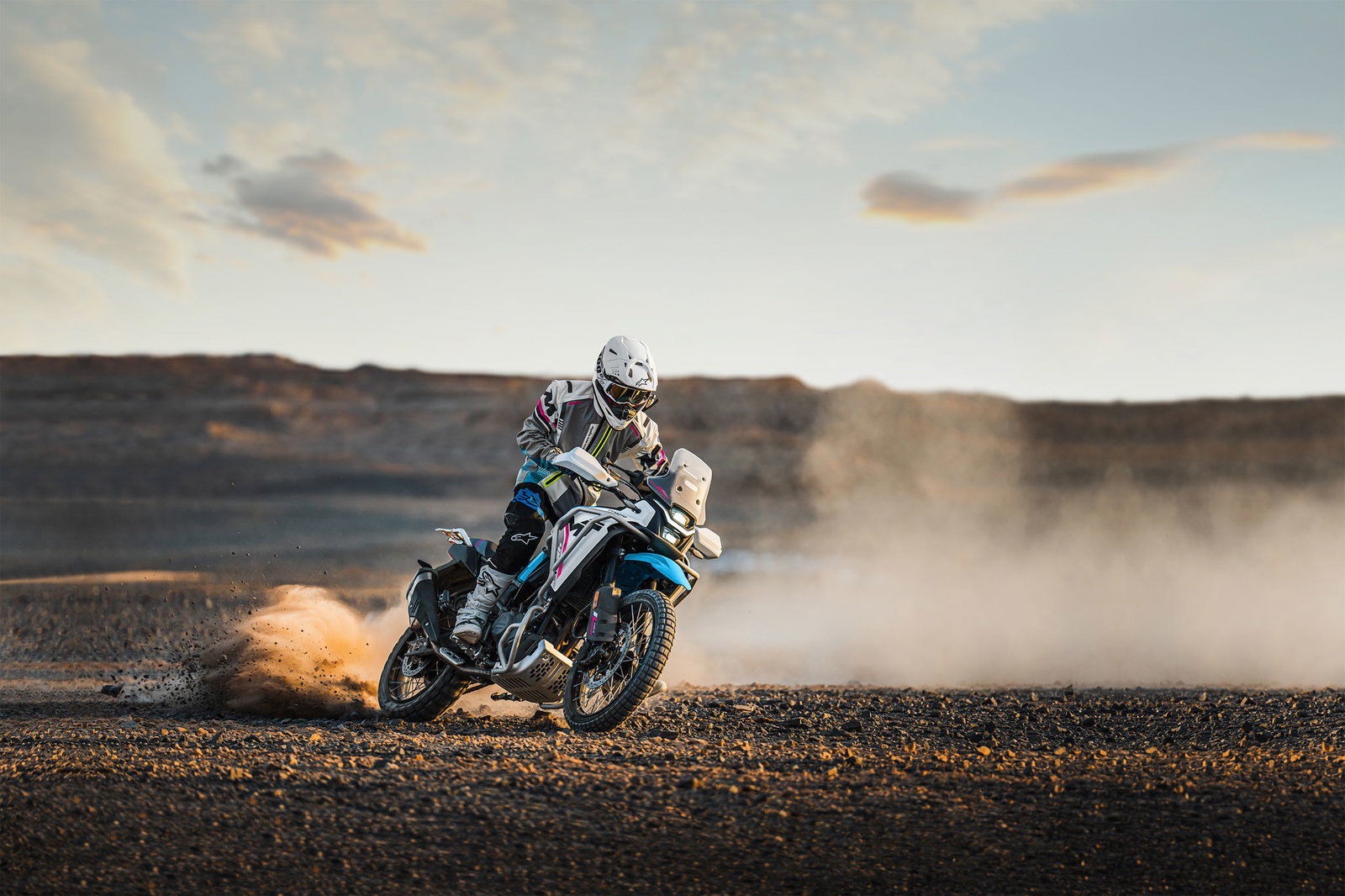 The CFMoto 450MT