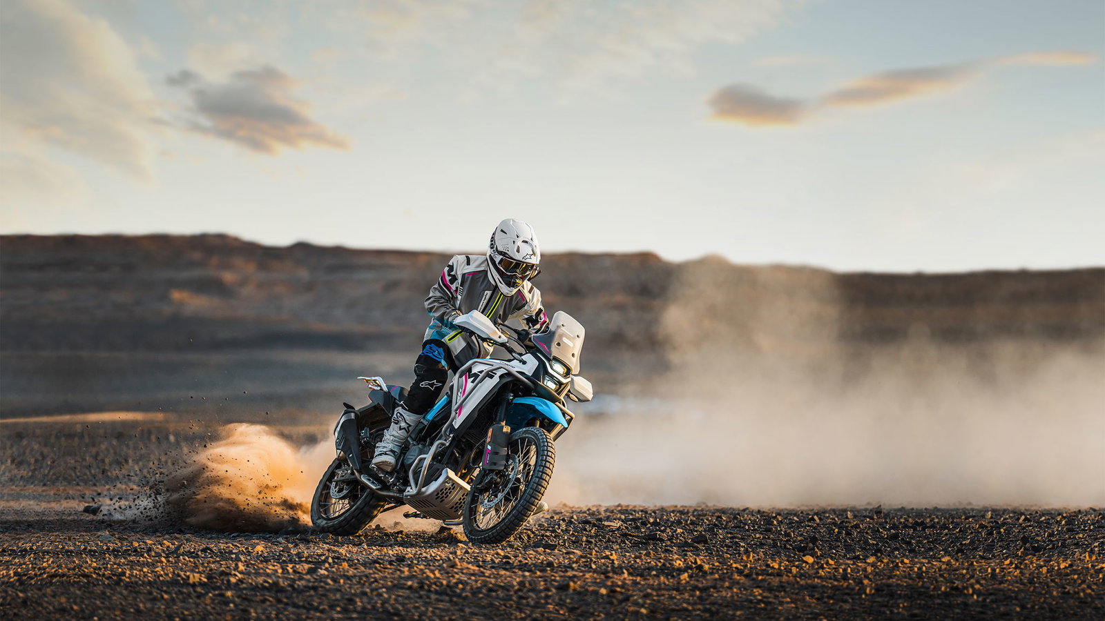 The CFMoto 450MT