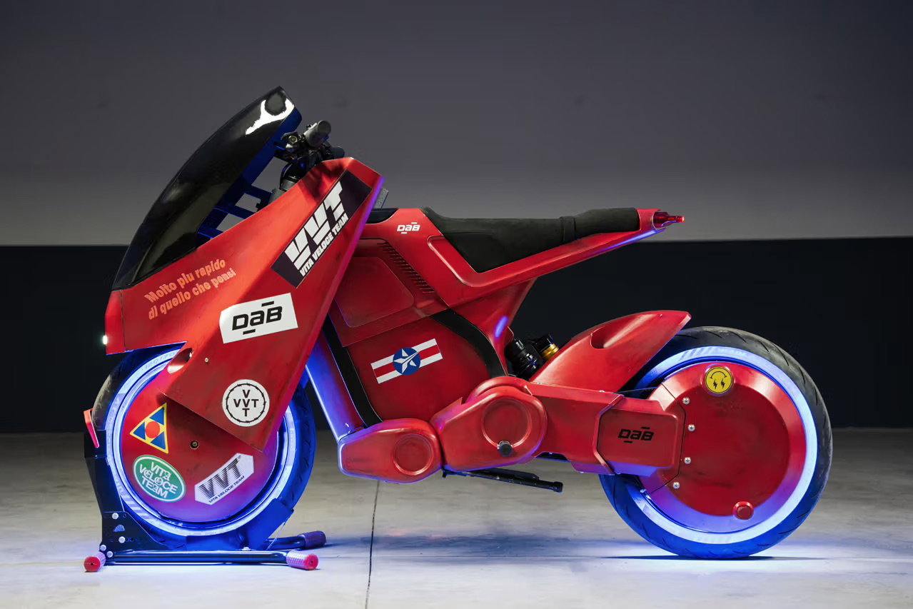 DAB Motors and Vita Veloce Team Create 3D-Printed Akira Bike