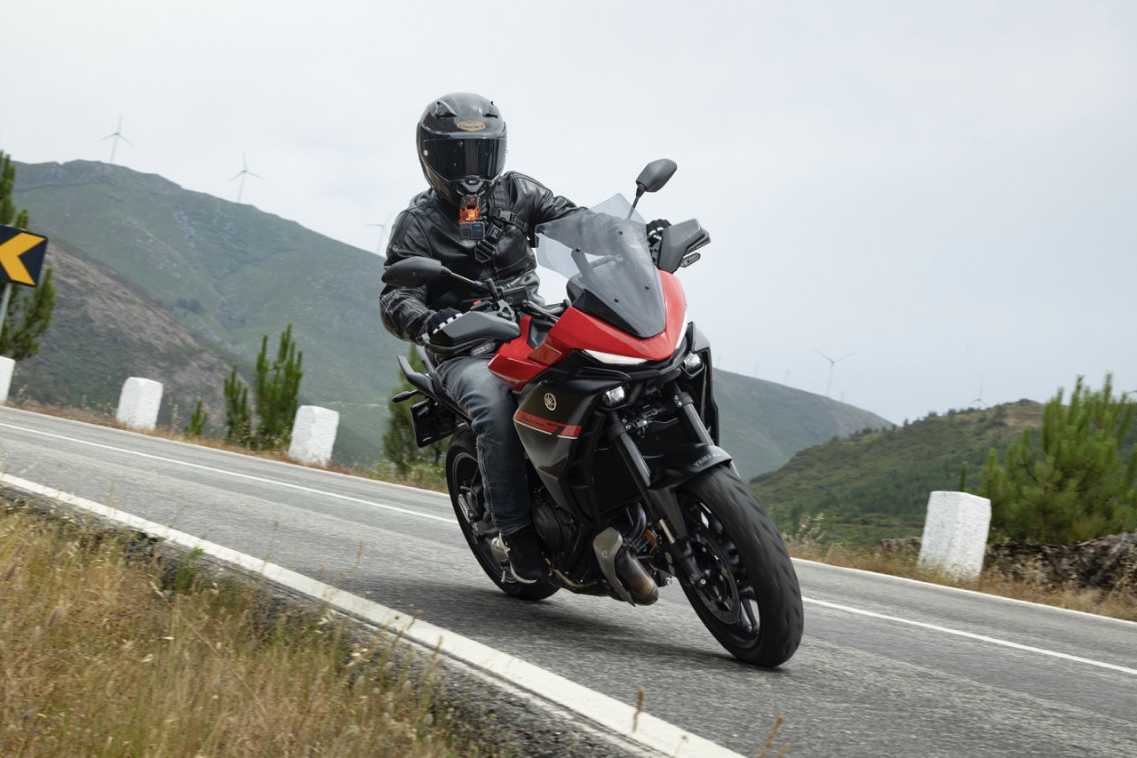 The 2025 Yamaha Tracer 7 GT - riding