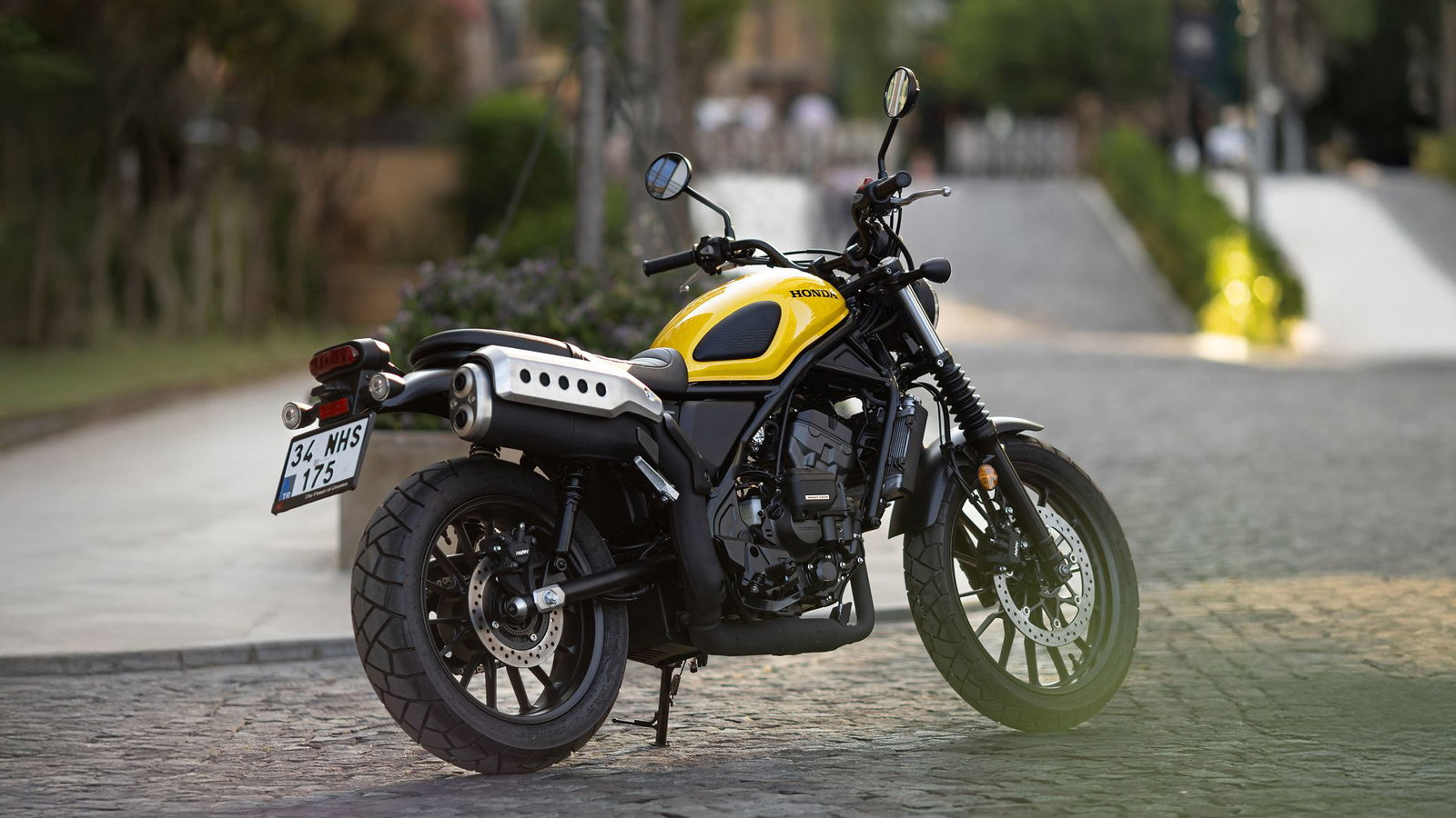 The Honda CL250 E-Clutch