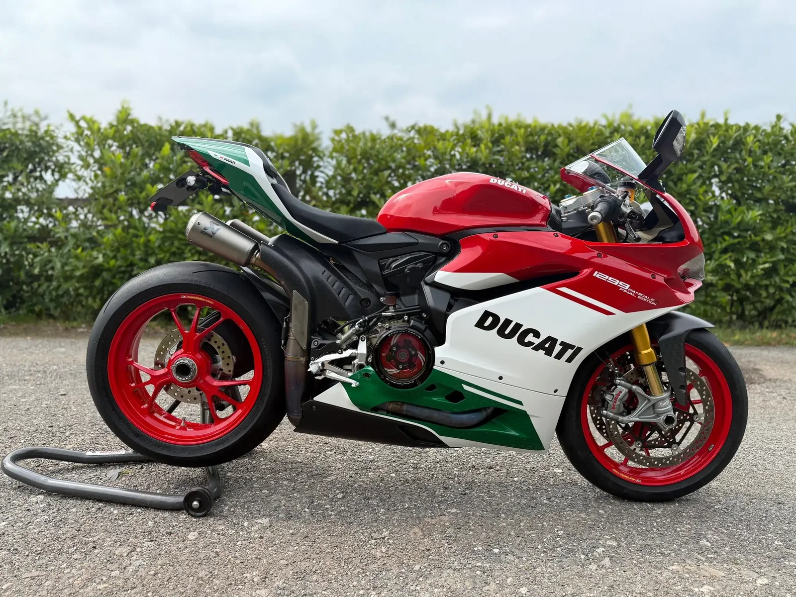 Credit; Iconic Auctioneers