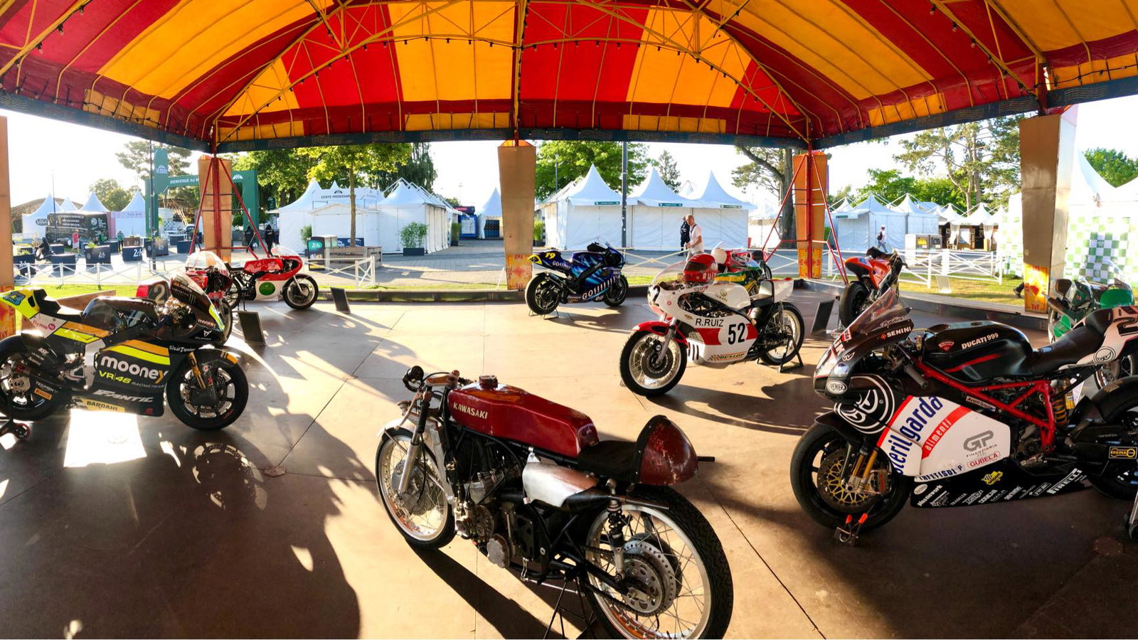 Bikes at FIM Historic Event Calendar - Le Mans Classic. Credit - Amicale Spirit of Speed