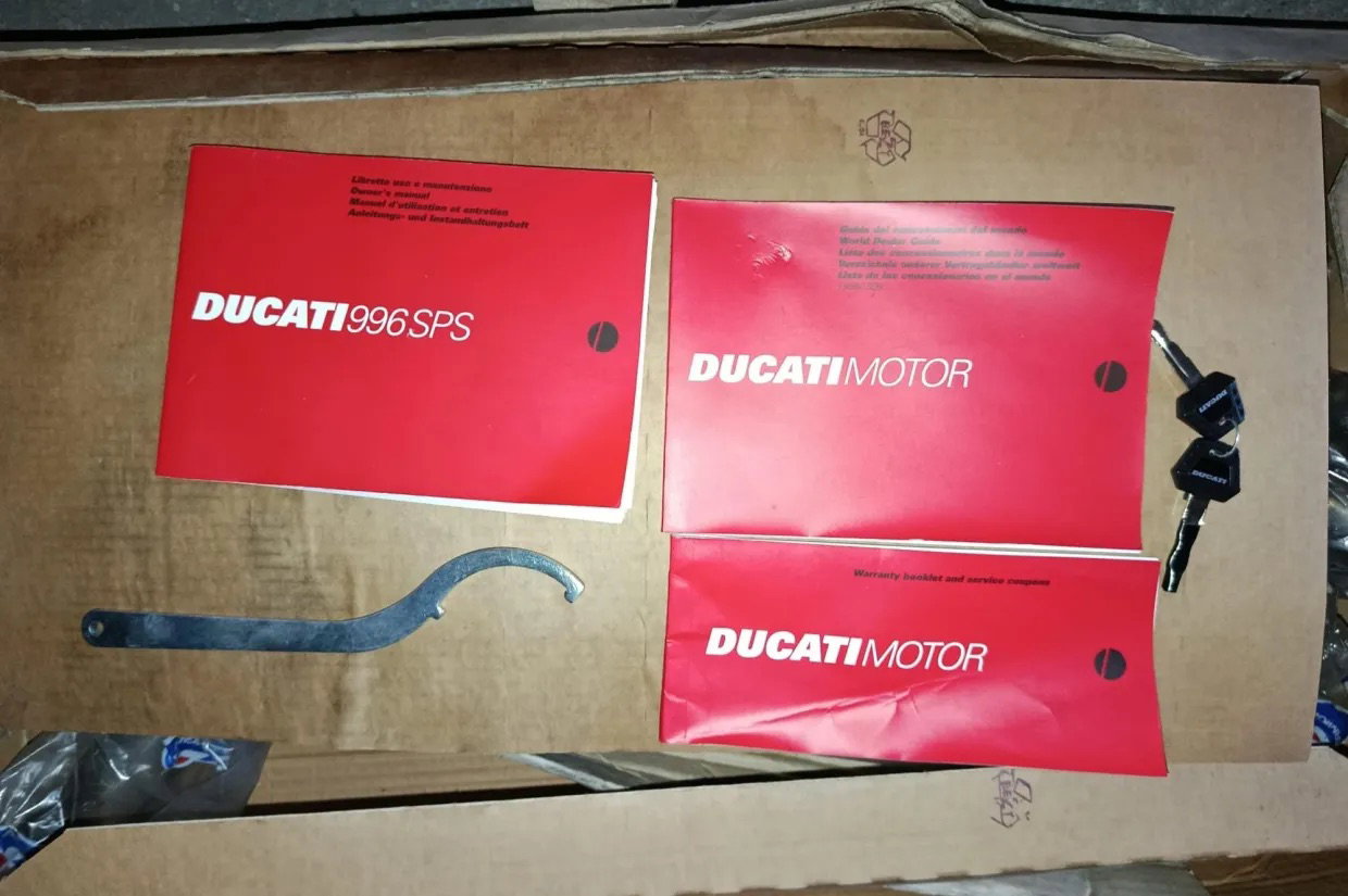 Incredible zero mile Ducati 996 SPS up for sale