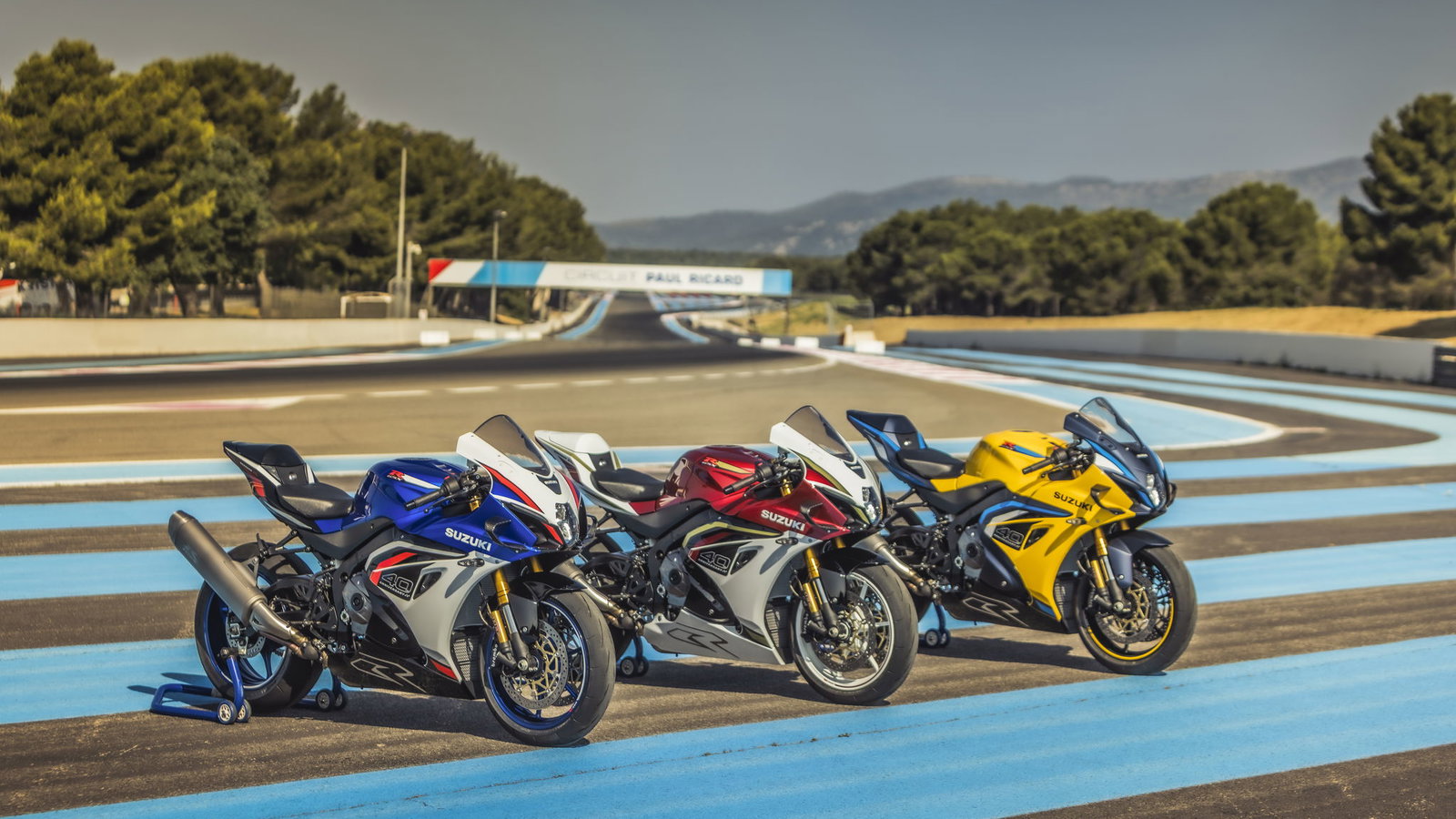 The 2025 Suzuki GSX-R1000R