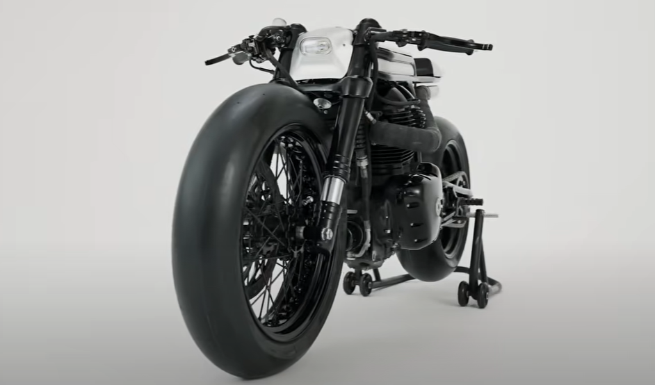 Custom RE Shotgun 650