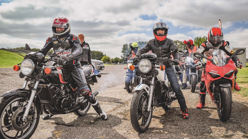 Riders setting off at 'Big Ride' event. Credit - Two Wheels for Life