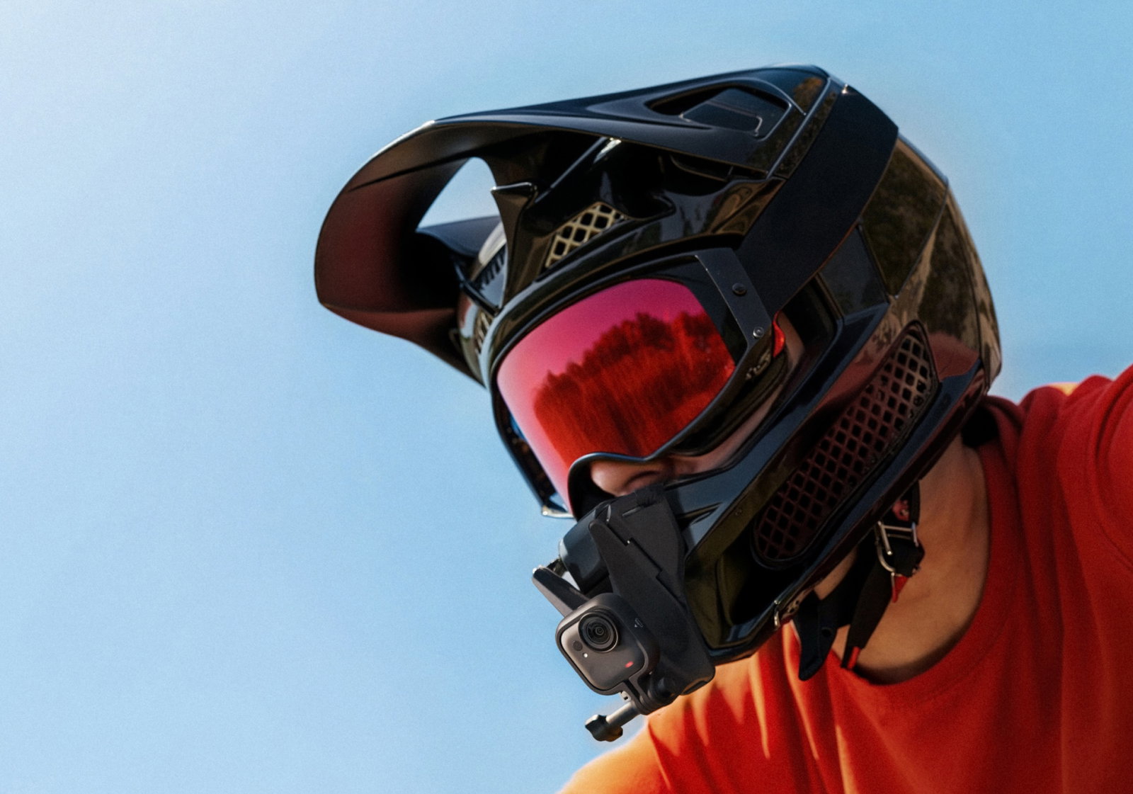 The Insta360 GO Ultra 