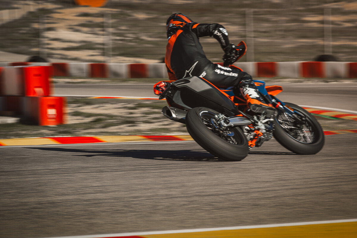 New KTM 690 SMC R riding on a supermoto track