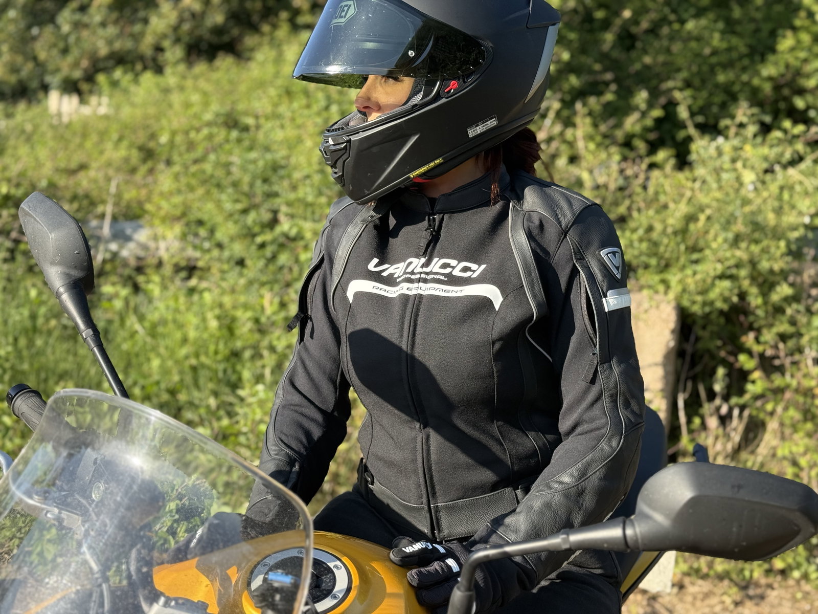 The Vanucci Art XIX women's combi jacket