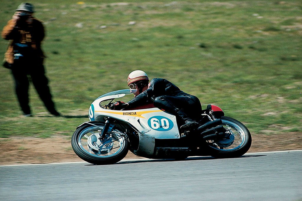 Mike Hailwood on Honda Six
