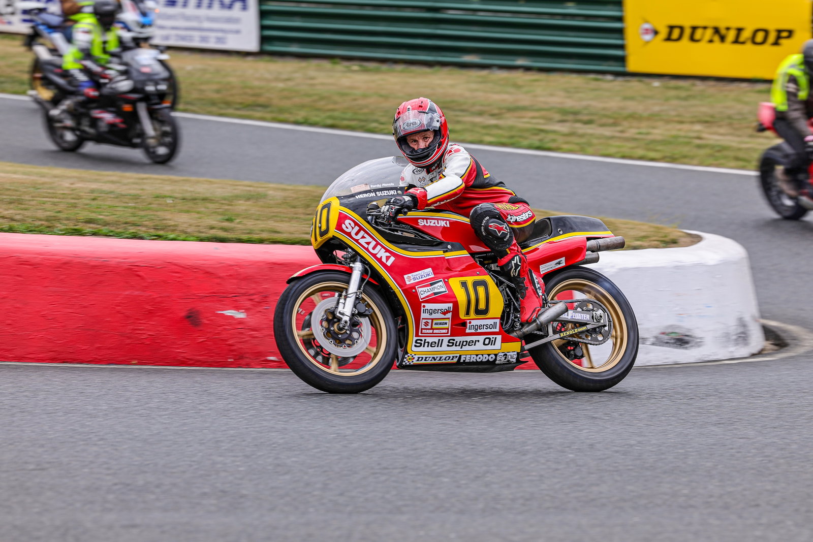 Randy Mamola and Heron Suzuki RG500 reunite at Mallory Park